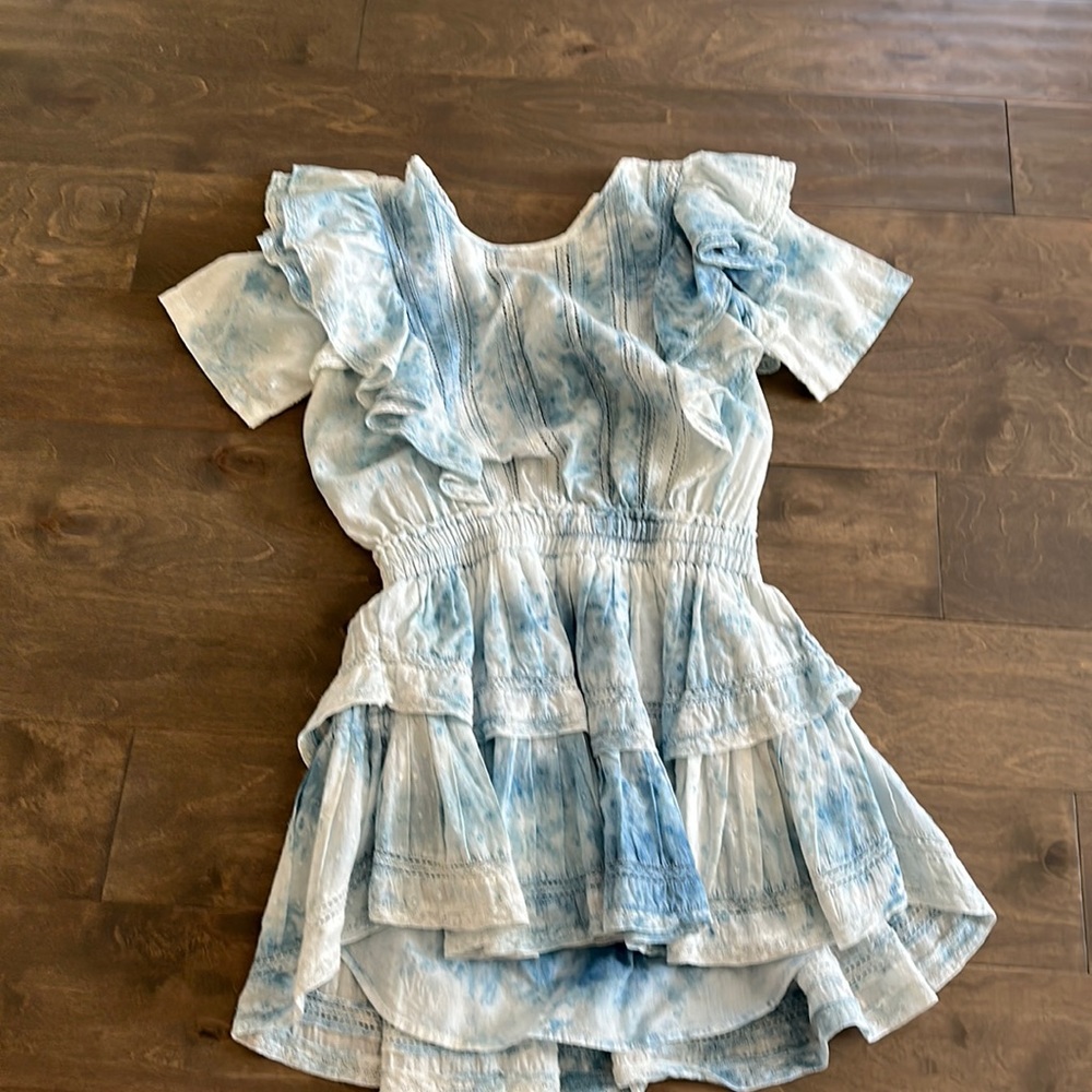 I’m selling a love shack fancy dress!!